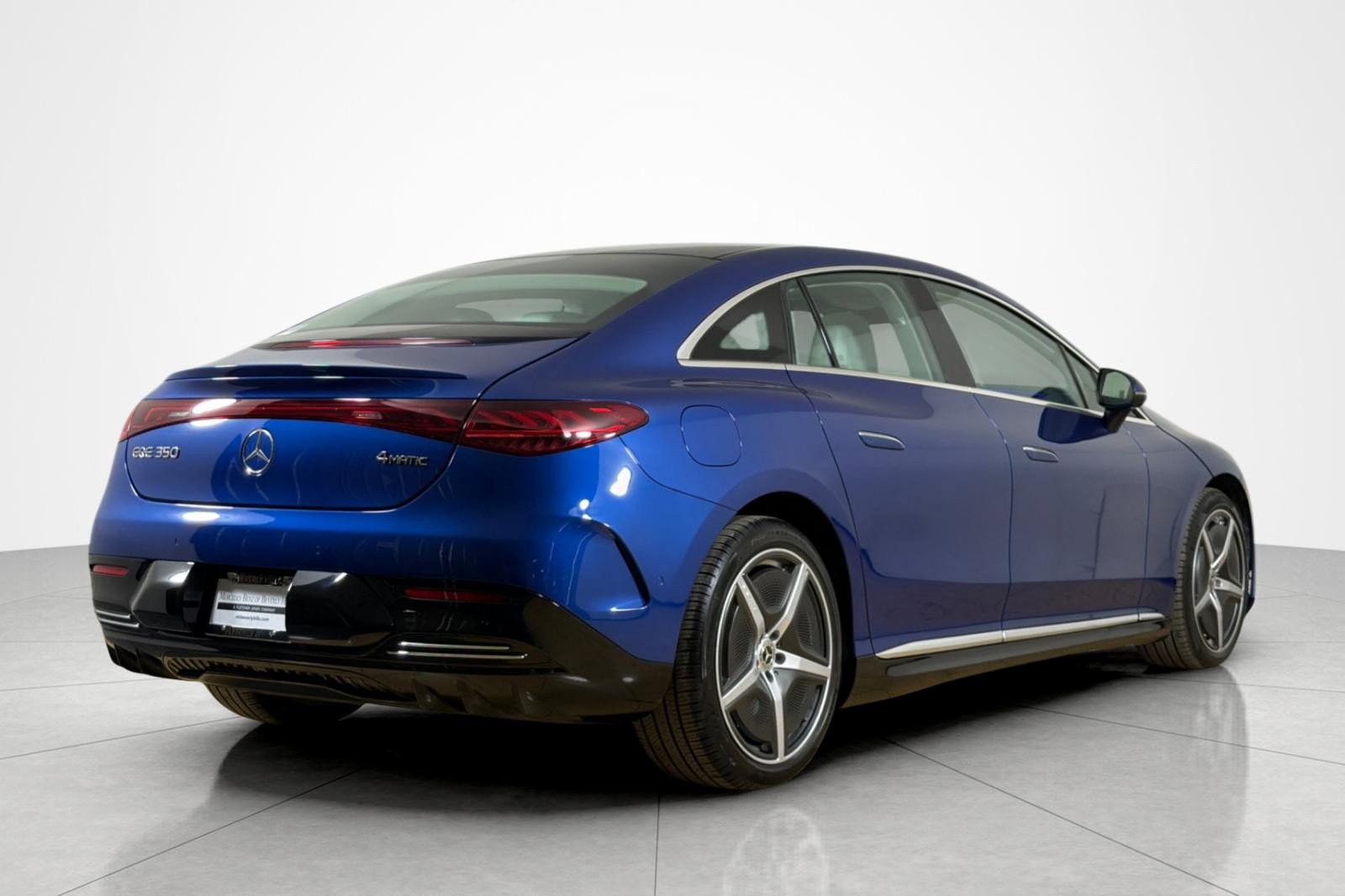 Used 2023 Mercedes-Benz EQE 350+ 4MATIC Sedan image 5