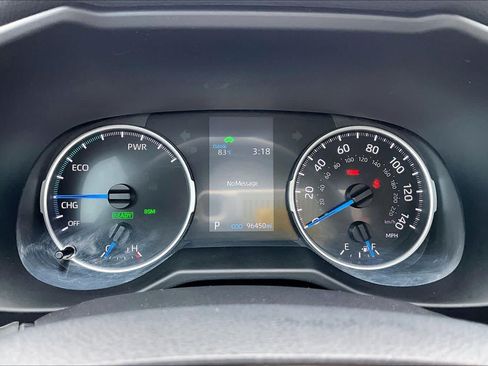Used 2022 Toyota RAV4 SE AWD/4WD image 25
