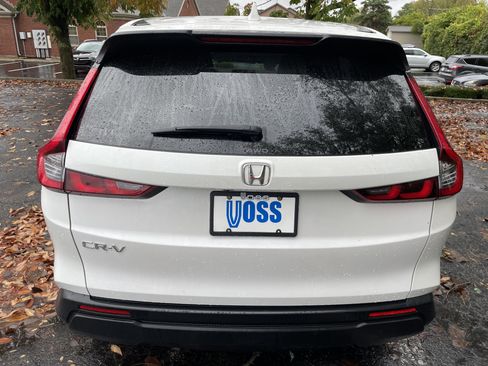 Certified 2024 Honda CR-V EX image 4