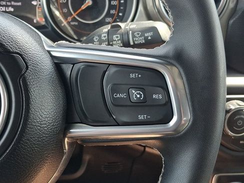 Used 2023 Jeep Wrangler Unlimited Sahara w/ Cold Weather Group AWD/4WD image 22