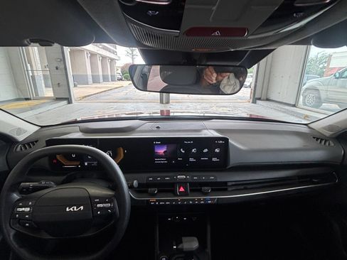 Used 2025 Kia K4 FWD image 33