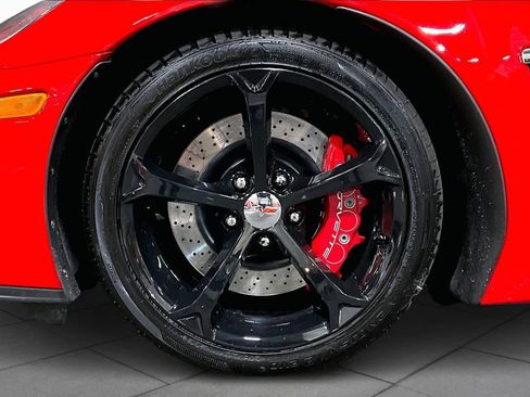 Used 2013 Chevrolet Corvette Grand Sport w/ 2LT Preferred Equipment Group image 8