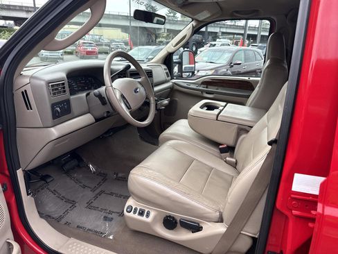 Used 2004 Ford F250 Lariat image 14