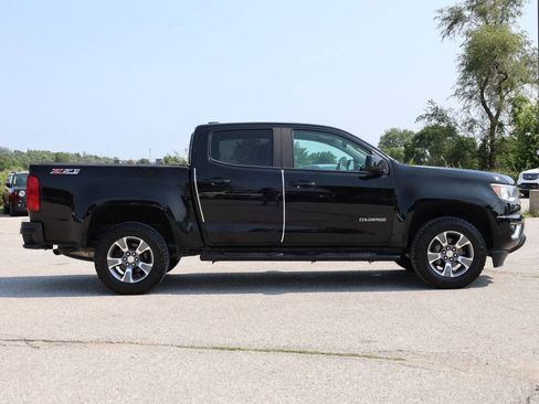 Used 2017 Chevrolet Colorado Z71 AWD/4WD image 7
