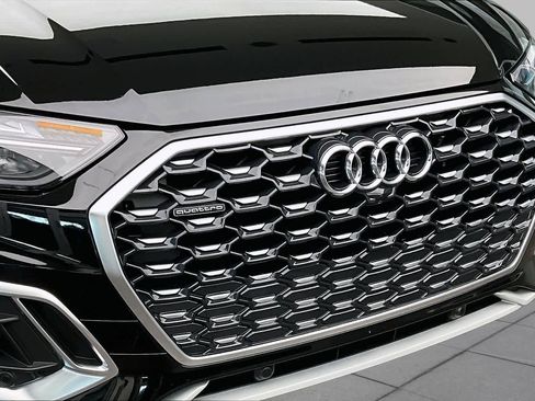 Used 2023 Audi Q5 2.0T Premium w/ Convenience Package AWD/4WD image 32