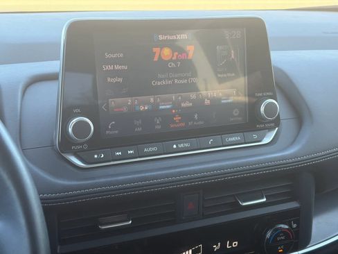 Certified 2024 Nissan Rogue SV w/ SV Premium Package image 22