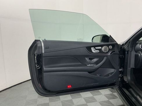 Used 2023 Mercedes-Benz E 450 Cabriolet image 19