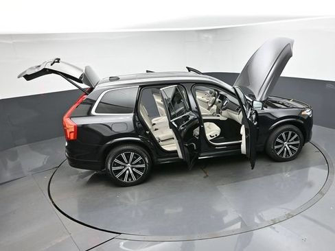 Used 2023 Volvo XC90 B6 Core w/ Protection Package Premier AWD/4WD image 46