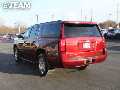 Used 2016 Chevrolet Suburban LS image 6