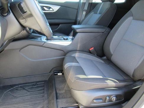 Certified 2024 Chevrolet Blazer LT w/ Convenience Package image 16