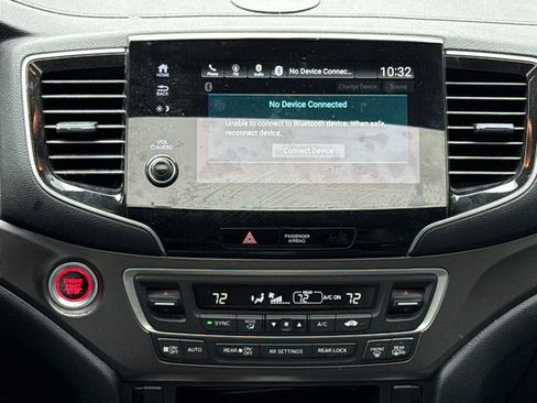 Used 2021 Honda Pilot Special Edition image 11