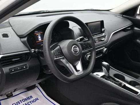 Used 2022 Nissan Altima 2.5 S image 15