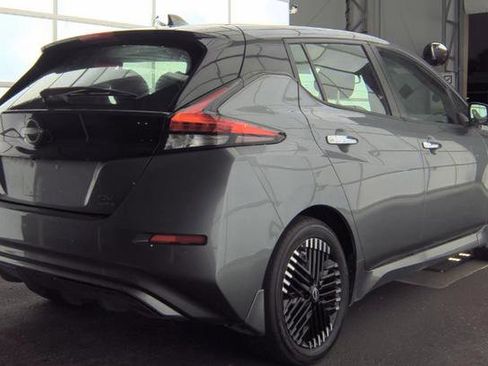 Used 2023 Nissan Leaf SV Plus image 2