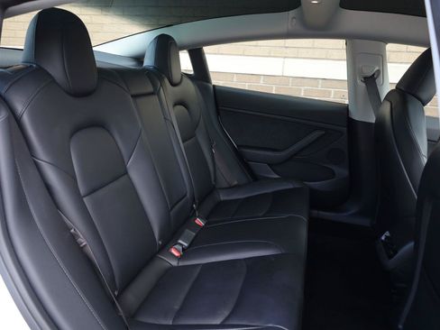 Used 2023 Tesla Model 3 Standard Range RWD image 24