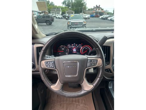 Used 2015 GMC Sierra 2500 Denali w/ Duramax Plus Package AWD/4WD image 13