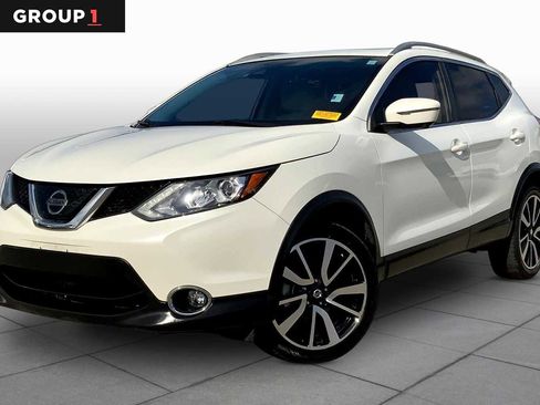 Used 2019 Nissan Rogue Sport SL w/ Premium Package image 1