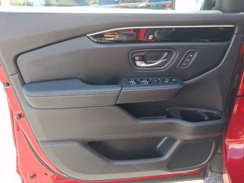 Used 2024 Honda Pilot EX-L image 23