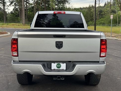 Used 2016 RAM 1500 Tradesman AWD/4WD image 4
