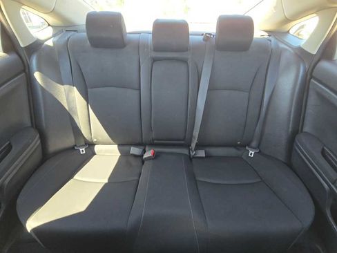 Used 2019 Honda Civic EX image 16