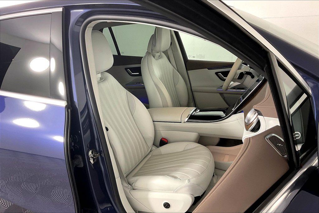 Certified 2023 Mercedes-Benz EQE 500 4MATIC SUV image 7