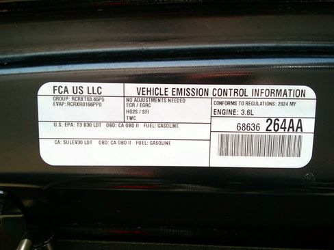 Used 2024 Jeep Gladiator Sport image 50