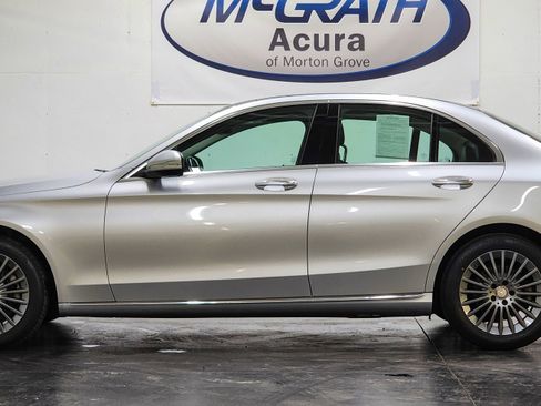 Used 2015 Mercedes-Benz C 300 4MATIC Sedan image 12