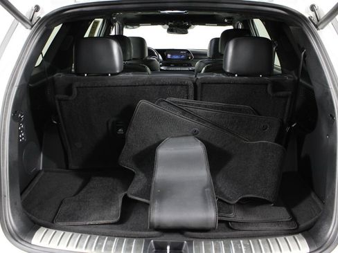 Used 2022 Hyundai Palisade Calligraphy image 17