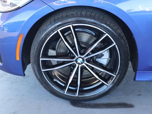 Used 2021 BMW 330i xDrive Sedan w/ M Sport Package image 12