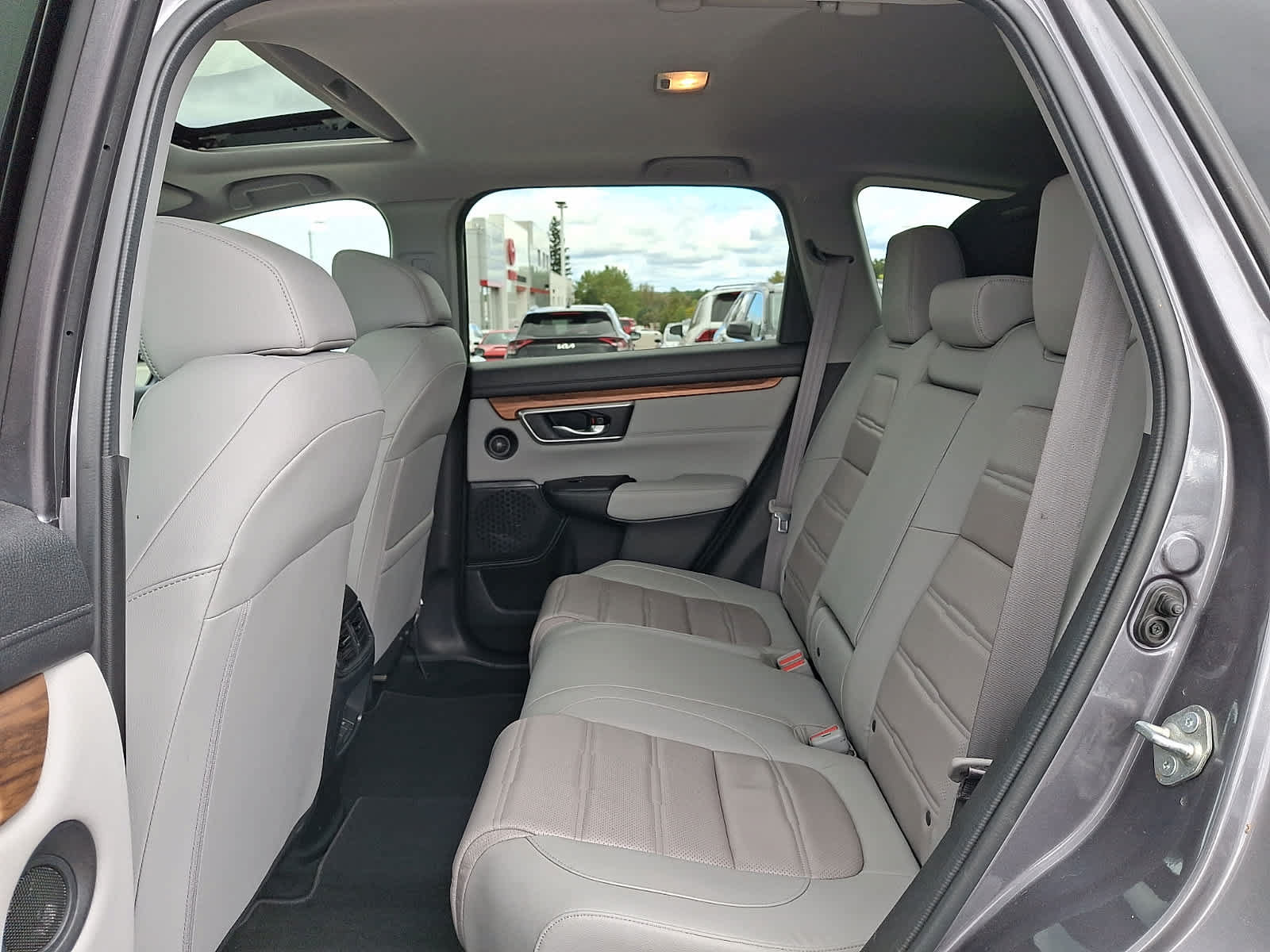 Used 2021 Honda CR-V EX-L image 11