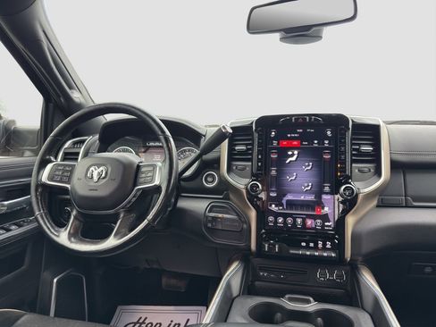 Used 2019 RAM 2500 Laramie AWD/4WD image 14