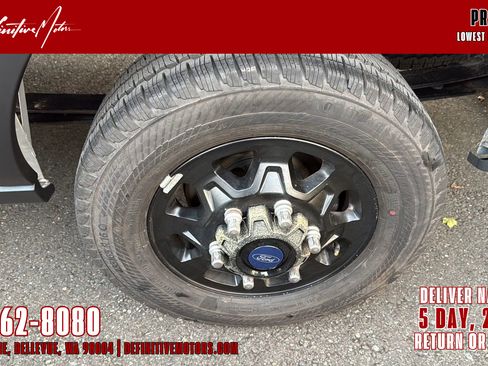 Used 2024 Ford Transit 350 148 Medium Roof AWD w/ Exterior Upgrade Package image 16