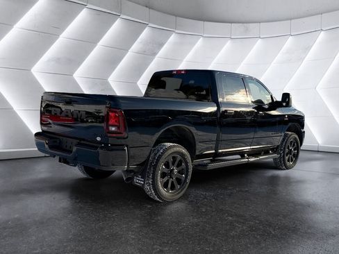 New 2026 RAM 2500 Big Horn AWD/4WD image 5
