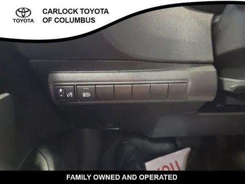 Used 2025 Toyota Corolla SE FWD image 25
