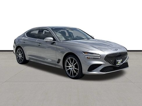 Used 2026 Genesis G70 2.5T Prestige RWD image 3