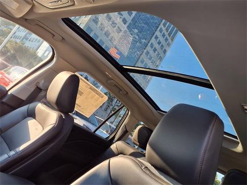 New 2025 Lincoln Aviator 2WD w/ Equipment Group 101A image 8