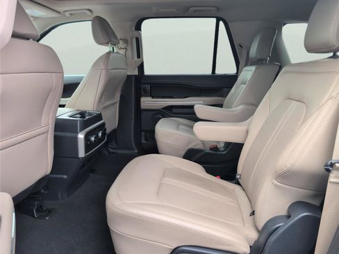 Used 2024 Ford Expedition Max Limited image 33