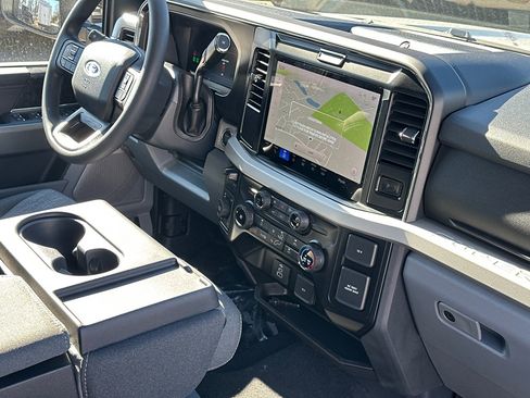 New 2026 Ford F250 XLT w/ XLT Premium Package image 10