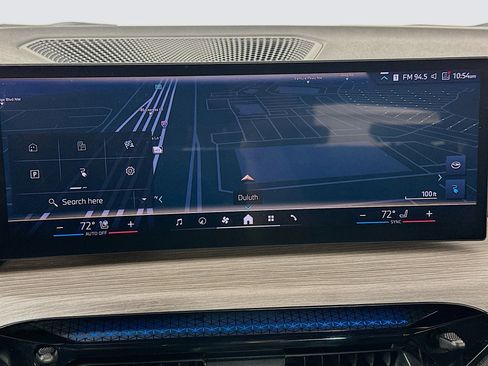 Used 2025 BMW i4 eDrive40 image 22