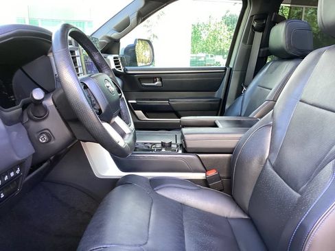 Used 2024 Toyota Tundra Platinum AWD/4WD image 10