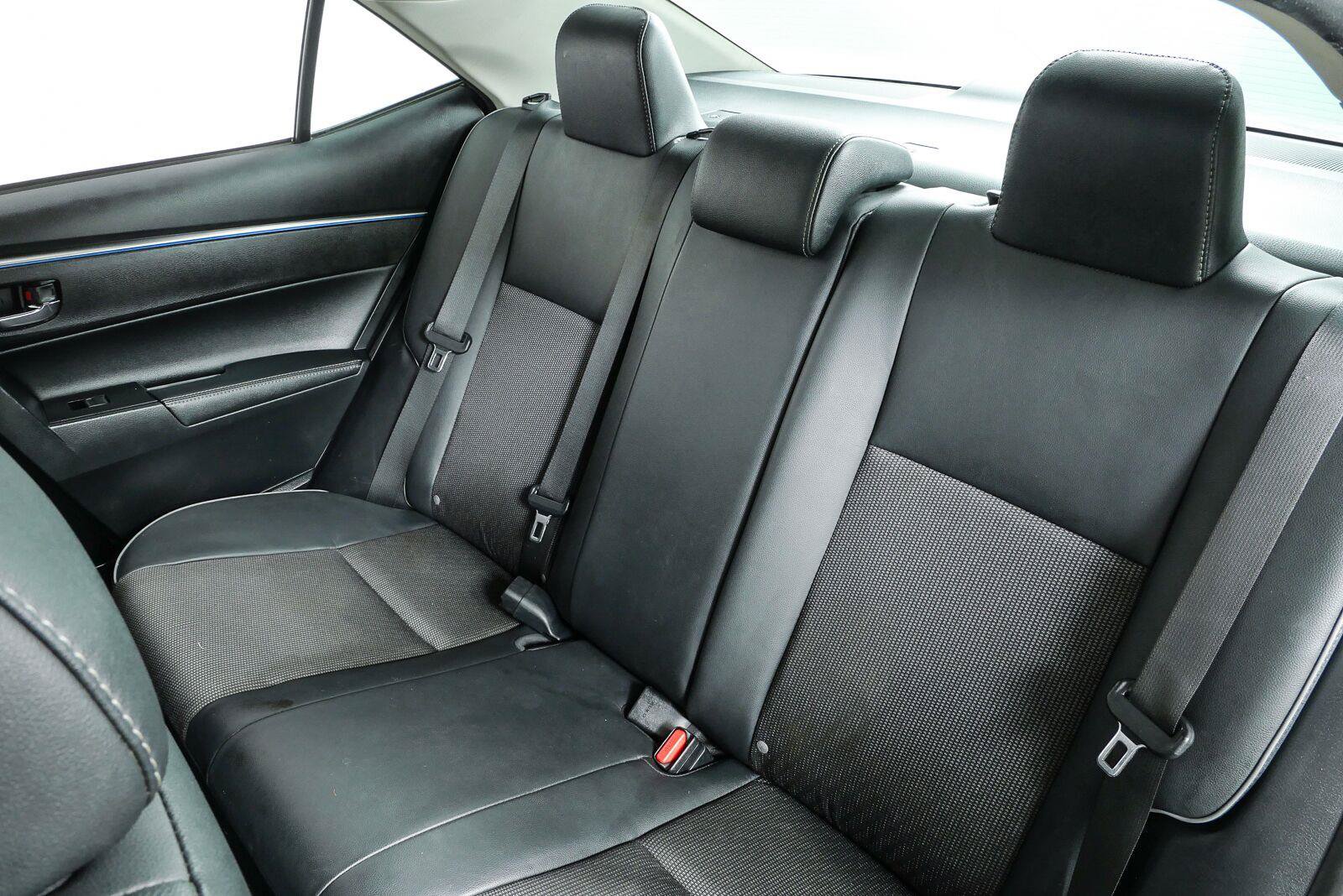 Used 2014 Toyota Corolla S FWD image 16