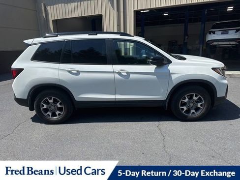 Used 2022 Honda Passport TrailSport image 7