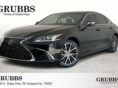 Used 2024 Lexus ES 300h w/ Premium Package
