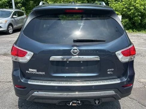 Used 2015 Nissan Pathfinder SL w/ SL Tech Package AWD/4WD image 7