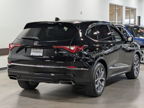 Used 2023 Acura MDX SH-AWD w/ Technology Package image 7