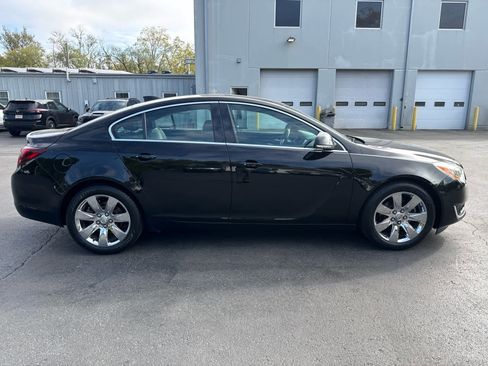 Used 2016 Buick Regal Premium w/ Driver Confidence Package #2 image 2