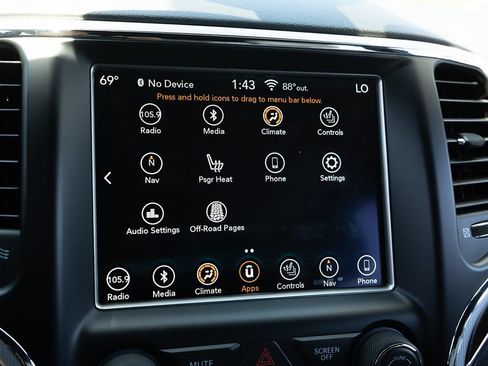 Used 2018 Jeep Grand Cherokee Limited AWD/4WD image 33
