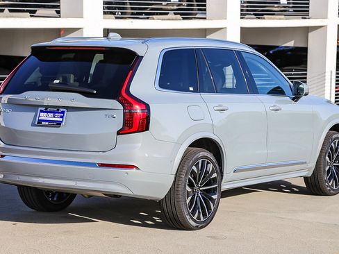 New 2026 Volvo XC90 T8 Ultra w/ Protection Package Premier AWD/4WD image 8