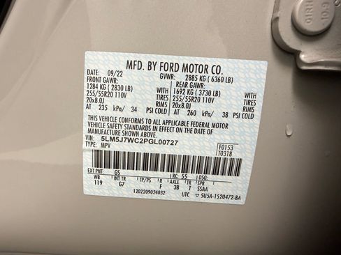 Used 2023 Lincoln Aviator Reserve w/ Equipment Group 201A image 17