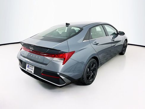 New 2026 Hyundai Elantra SEL Sport Premium FWD image 7