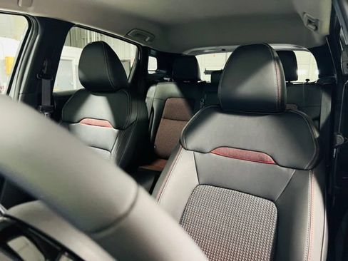 New 2026 Nissan Kicks SR FWD image 3